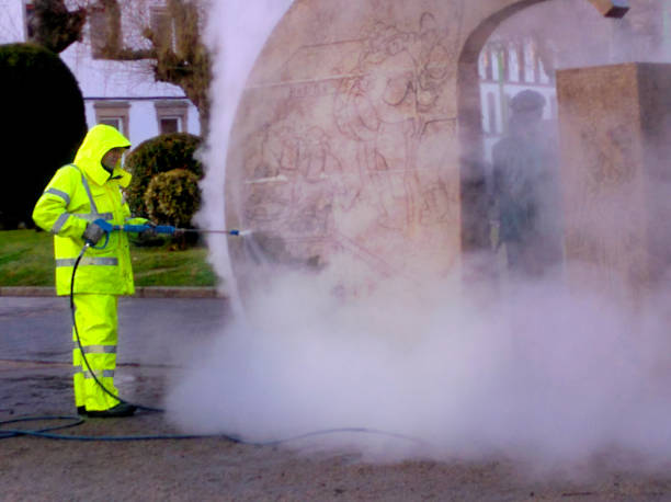 Best Garage Pressure Washing  in Mayfair, CA