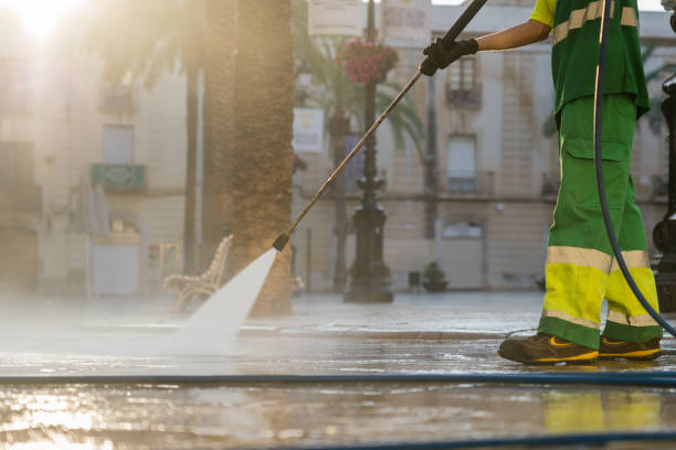 Best Fence Pressure Washing  in Mayfair, CA